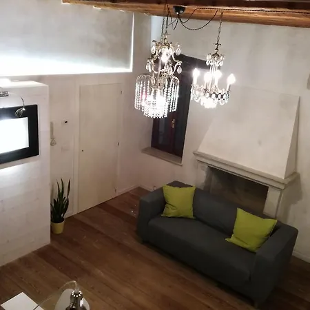 דירה Panella Palace